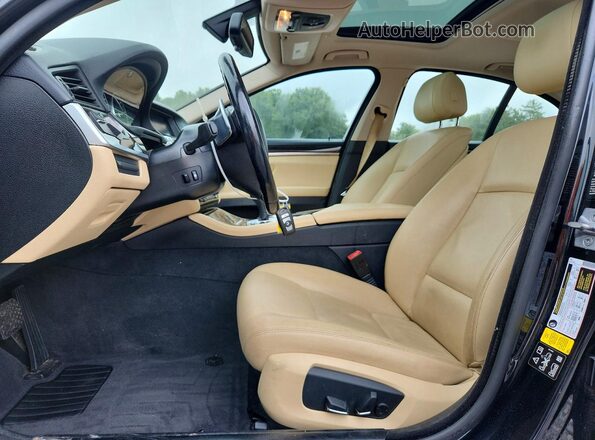 WBA5A7C57GG643236 2016 BMW 5 SERIES Black Front interior view