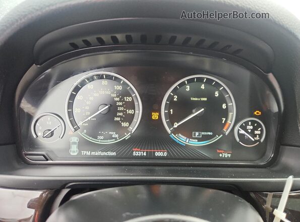 WBA5B1C51GG131630 2016 BMW 5 SERIES White Instrument cluster view
