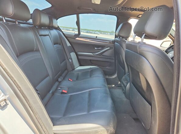 WBA5B1C53GG551681 2016 BMW 5 SERIES Silver Rear seats view