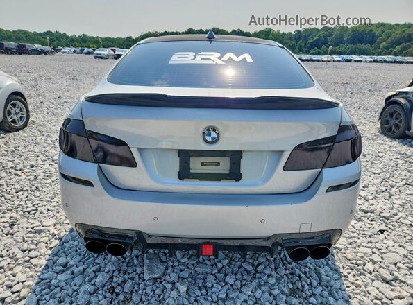 WBA5B1C55GG553688 2016 BMW 5 SERIES Silver Вид ззаду