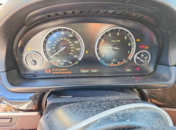 WBA5B3C54GG260182 2016 BMW 5 SERIES White Սարքավորումների վահանակի տեսք