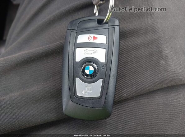 WBA5B3C55GG255637 2016 BMW 5 SERIES Gray Vista del salpicadero