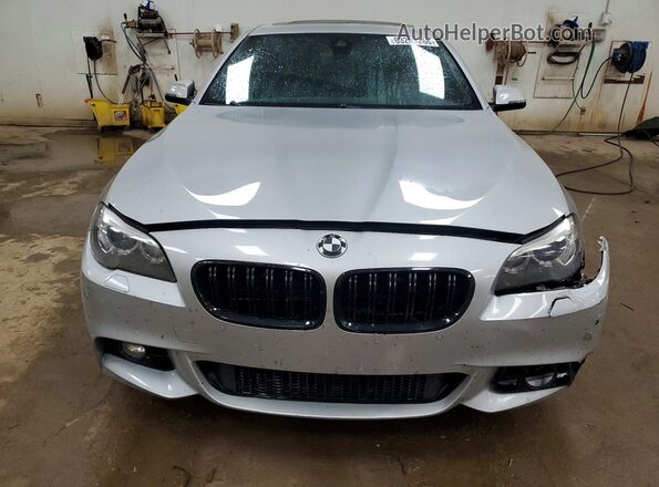 WBA5B3C58GG253980 2016 BMW 5 SERIES Серебряный Вид спереди