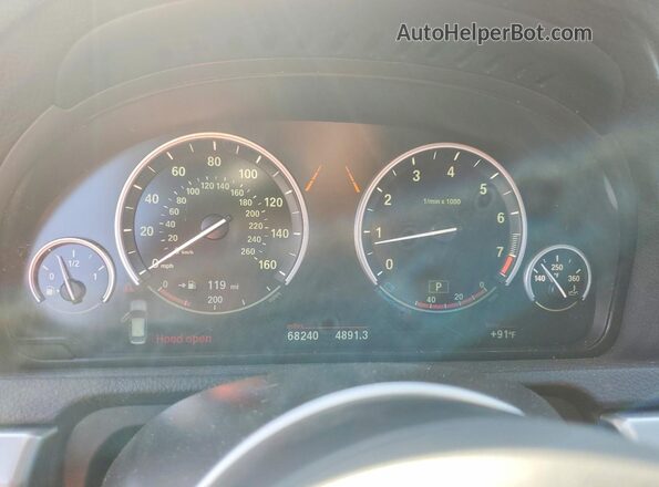 WBA5M0C52GD085151 2016 BMW 5 SERIES Black ხელსაწყოთა პანელის ხედი