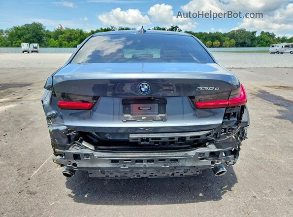 WBA5P7C05NFL65779 2022 BMW 3 SERIES Gray Vista trasera