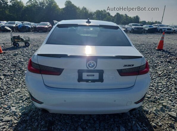 WBA5R1C50KFH15255 2019 BMW 3 SERIES Белый Вид сзади