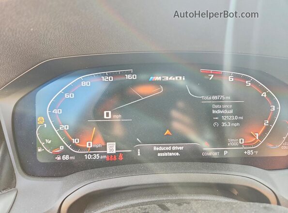 WBA5U9C02LFH73001 2020 BMW M3 Gray ხელსაწყოთა პანელის ხედი
