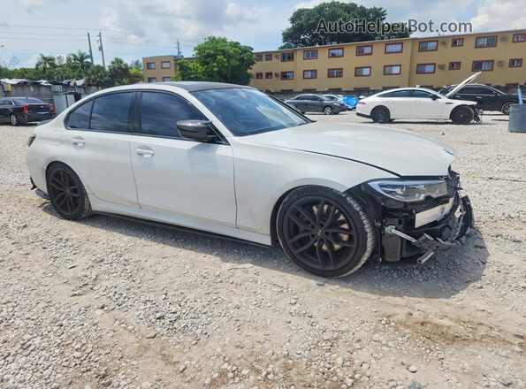WBA5U9C05LA383522 2020 BMW M3 Белый Передняя правая четверть