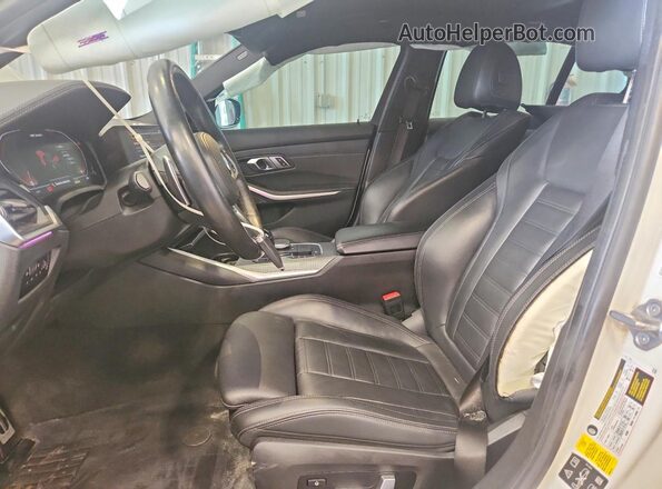 WBA5U9C06LAF54801 2020 BMW M3 White Вид салону спереду
