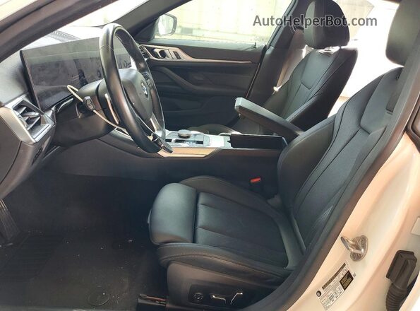 WBA63AV0XRFT63087 2024 BMW 4 SERIES White წინა სალონის ხედი