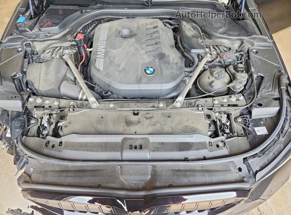WBA63FJ03RCR97118 2024 BMW 5 SERIES Black უკანა სალონის ხედი