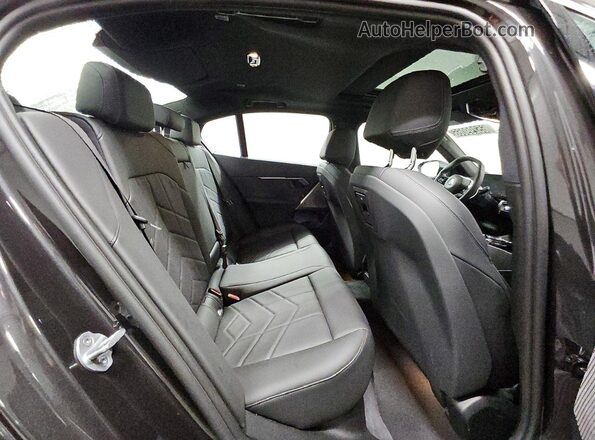 WBA63FJ06VCY13073 2027 BMW 5 SERIES Black Հետևի նստատեղերի տեսք