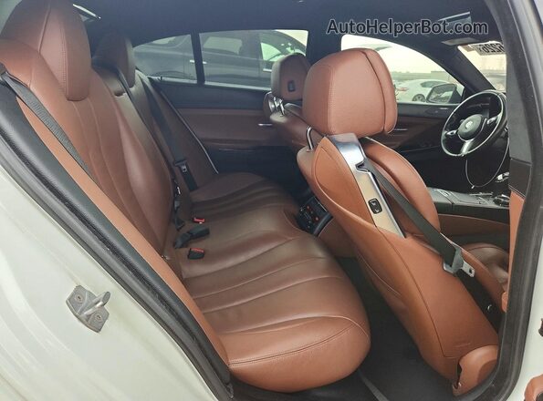 WBA6D2C51GGT65626 2016 BMW 6 SERIES White Rear interior view