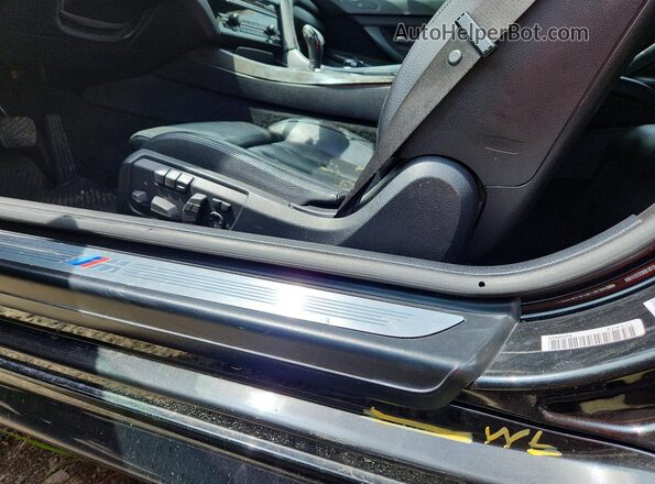 WBA6F1C56JGT83874 2018 BMW 6 SERIES Черный Вид подкапотного пространства