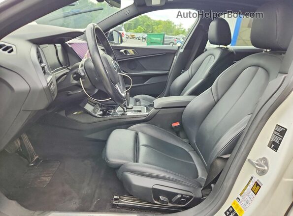 WBA73AK00M7H66901 2021 BMW 2 SERIES White Вид салону спереду