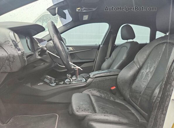 WBA73AK04M7H37756 2021 BMW 2 SERIES Белый Вид салона спереди
