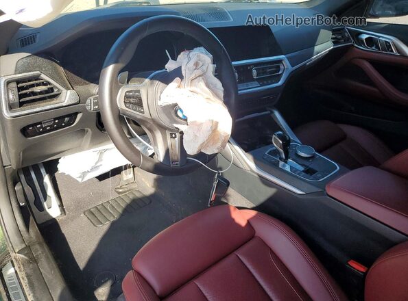 WBA73AP08NCK84496 2022 BMW 4 SERIES Green Vista del salpicadero