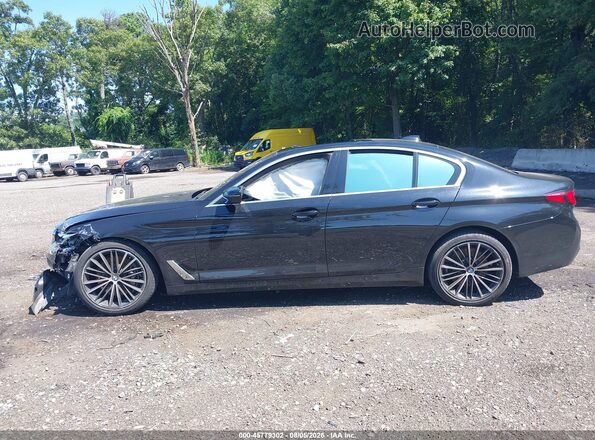 WBA73BJ05PCL25684 2023 BMW 5 SERIES Black სალონის 360-გრადუსიანი ხედი