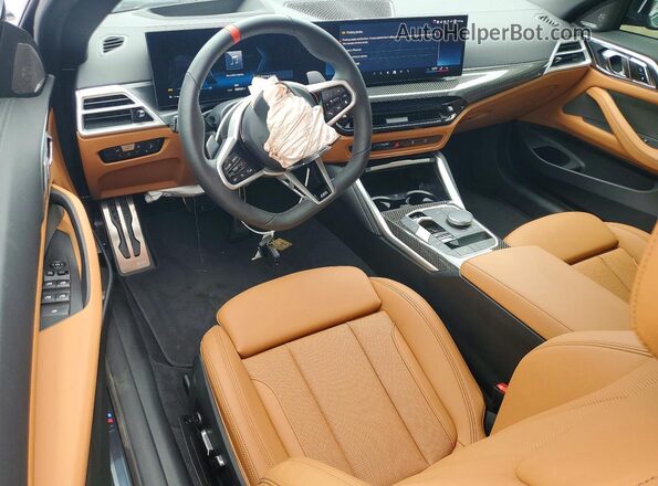 WBA73DB02TCW85354 2026 BMW M4 Blue Vista del salpicadero