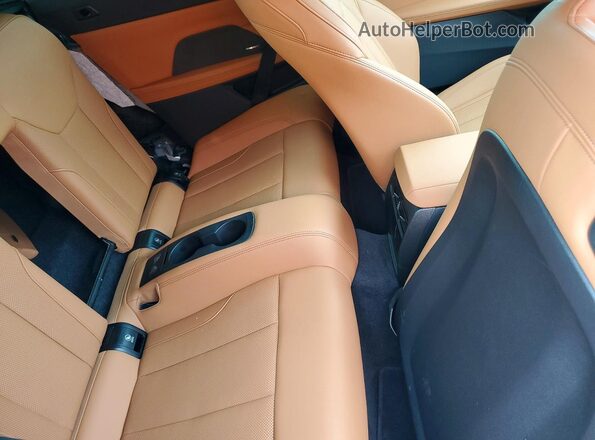 WBA73DB02TCW85354 2026 BMW M4 Blue Vista de los asientos traseros