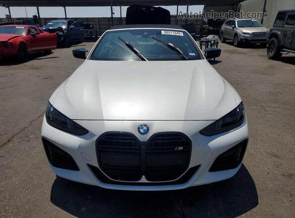 WBA73DB08SCU22591 2025 BMW M4 White Vista frontal
