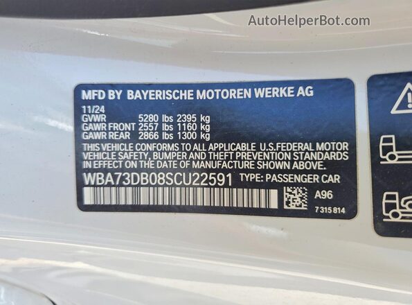 WBA73DB08SCU22591 2025 BMW M4 White Vista del compartimento del motor
