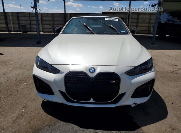 WBA73DB08SCU22591 2025 BMW M4 White Front view