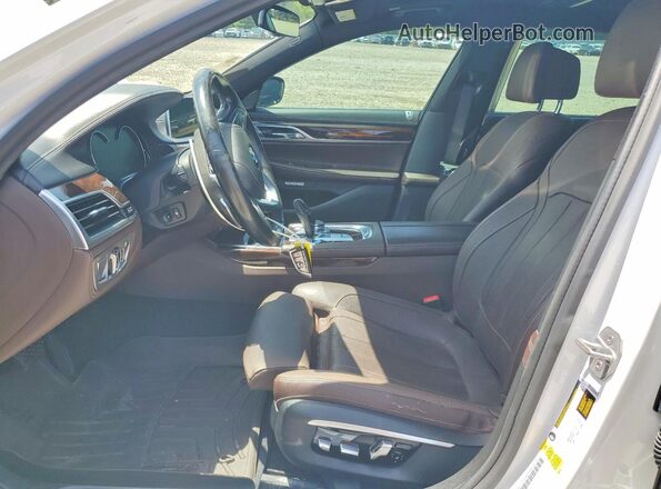 WBA7E2C51GG547599 2016 BMW 7 SERIES White Vista del salpicadero