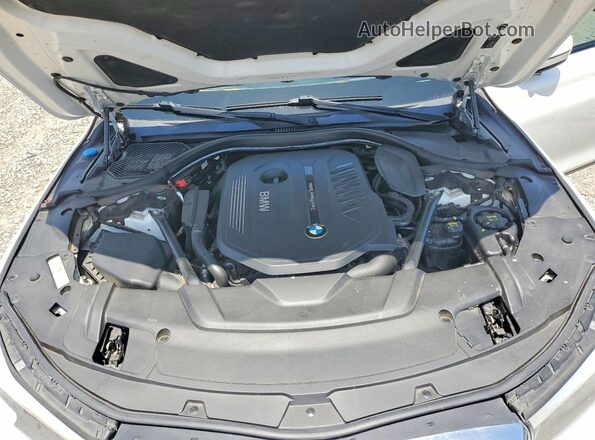 WBA7E2C51GG547599 2016 BMW 7 SERIES White Vista del compartimento del motor