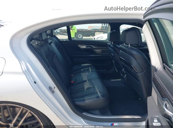 WBA7F0C57JGM23328 2018 BMW 7 SERIES Белый Вид наклейки с VIN-кодом