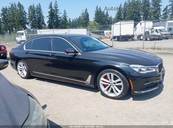 WBA7F2C51JG424633 2018 BMW ALPINA Black Vista interior trasera