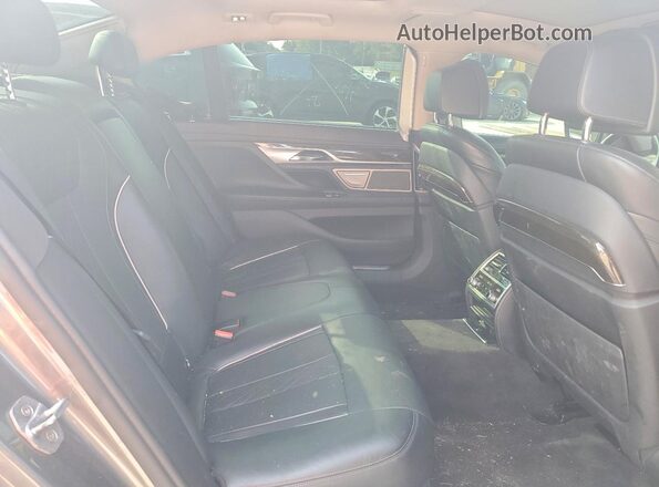 WBA7F2C52GG419305 2016 BMW 7 SERIES Gray Vista de los asientos traseros