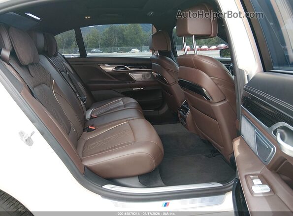 WBA7F2C57JG424877 2018 BMW ALPINA White Widok naklejki z numerem VIN