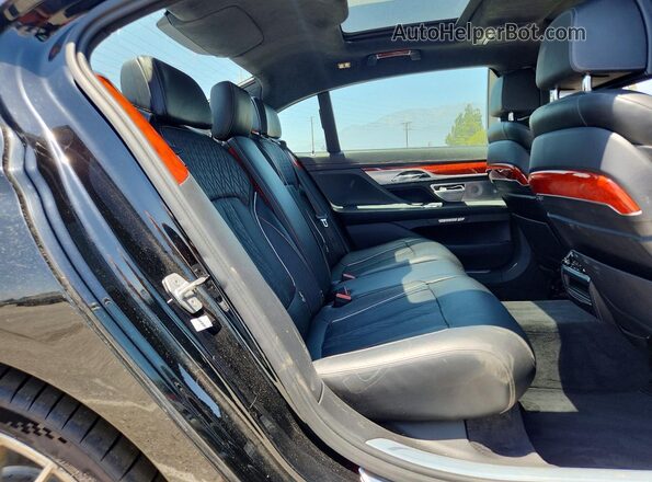 WBA7F2C58HG543757 2017 BMW ALPINA Угольный Вид задних сидений