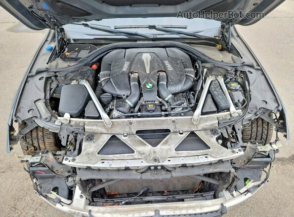 WBA7F2C58JB238911 2018 BMW 7 SERIES Серый Вид задней части салона