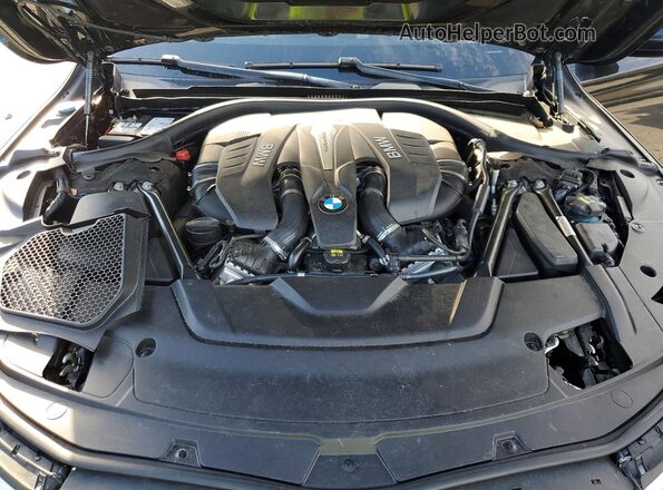 WBA7F2C5XGG420864 2016 BMW 7 SERIES Black Widok wnętrza z tyłu