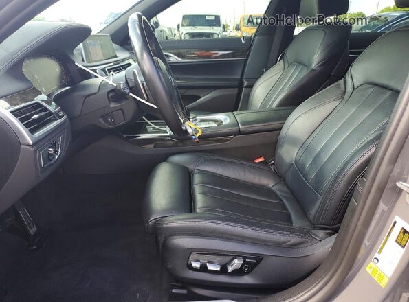 WBA7T2C08NCJ42872 2022 BMW 7 SERIES Серый Вид салона спереди