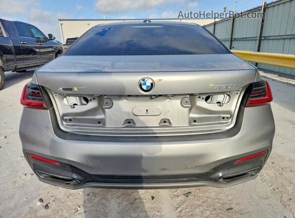 WBA7U2C03NCJ48155 2022 BMW 7 SERIES Silver Հետևի տեսք