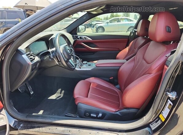 WBA83AP01NCK03374 2022 BMW M4 Black Вид салону спереду