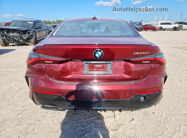 WBA83AP02NCH72317 2022 BMW M4 Burgundy Vista trasera
