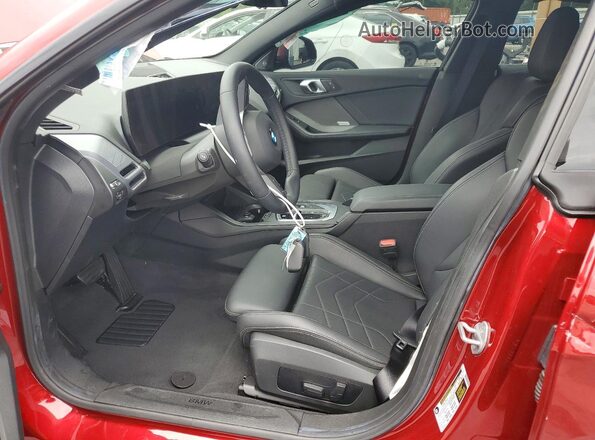 WBA83GG04T7S94682 2026 BMW 2 SERIES Red წინა სალონის ხედი
