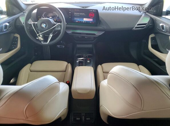 WBA83GG04T7T60079 2026 BMW 2 SERIES White Vista del salpicadero