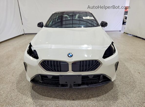 WBA83GG09T7T84216 2026 BMW 2 SERIES White Դիմացի տեսք