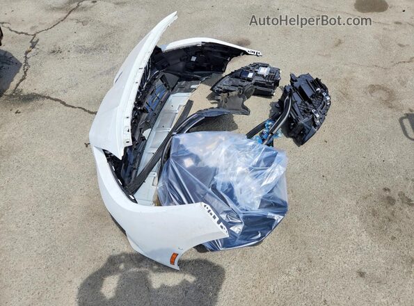WBA83GG09T7T84216 2026 BMW 2 SERIES White Շարժիչի բաժամունքի տեսք