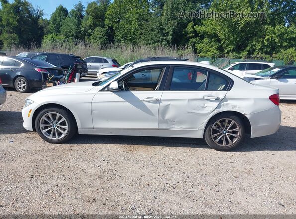 WBA8A3C52JA499692 2018 BMW 3 SERIES White 360 interior view