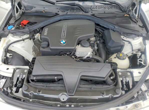 WBA8A3C54JA358767 2018 BMW 3 SERIES White უკანა სალონის ხედი