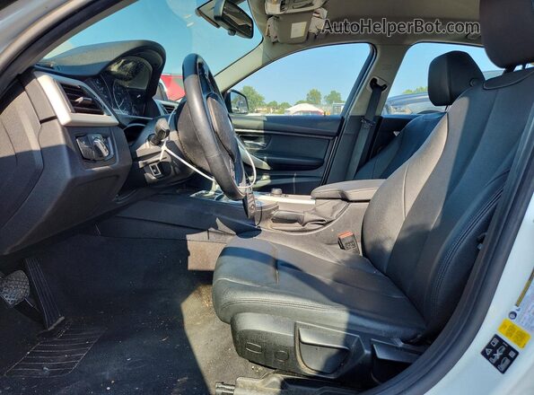 WBA8A3C54JA499628 2018 BMW 3 SERIES White Вид салону спереду