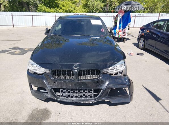 WBA8A3C56JA357779 2018 BMW 3 SERIES Black Widok zestawu wskaźników
