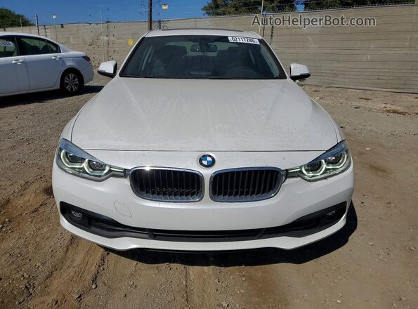 WBA8A3C5XJA487127 2018 BMW 3 SERIES White Vista frontal