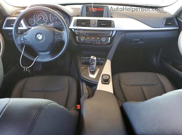 WBA8A9C50JAD26906 2018 BMW 3 SERIES Черный Вид панели приборов
